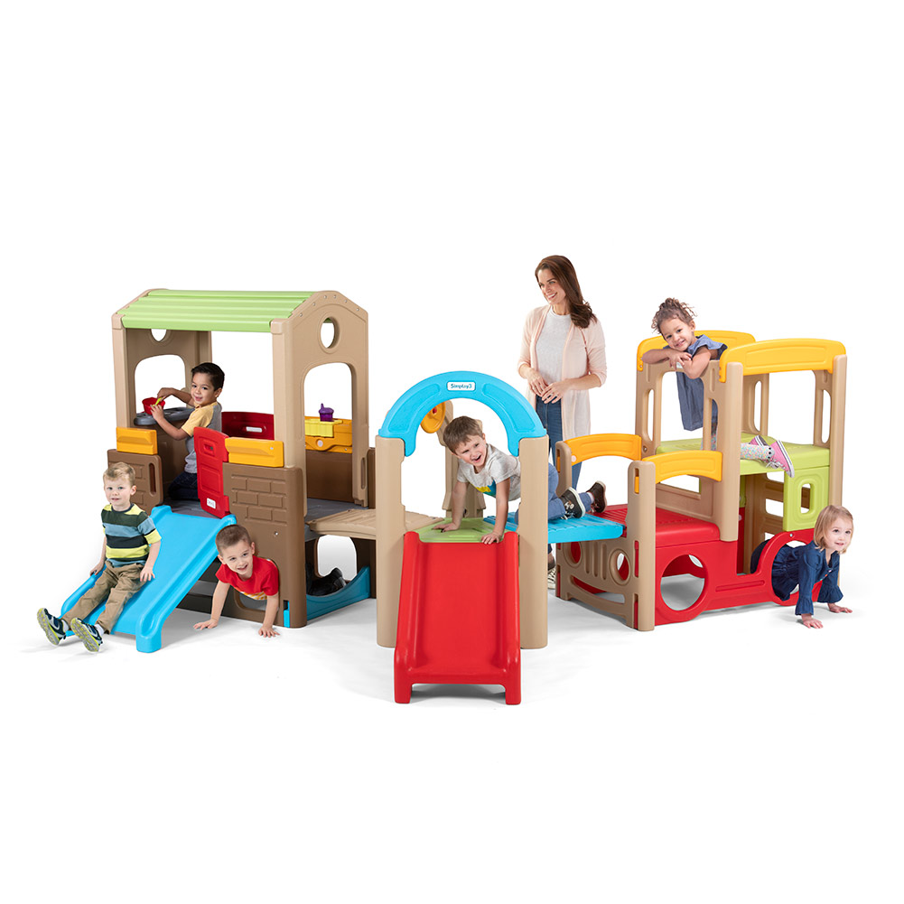 Parque Infantil Moltó. Jóvenes exploradores